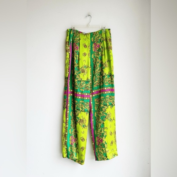 MNG | Green Satin Printed Trousers | 8 - Picture 2 of 8